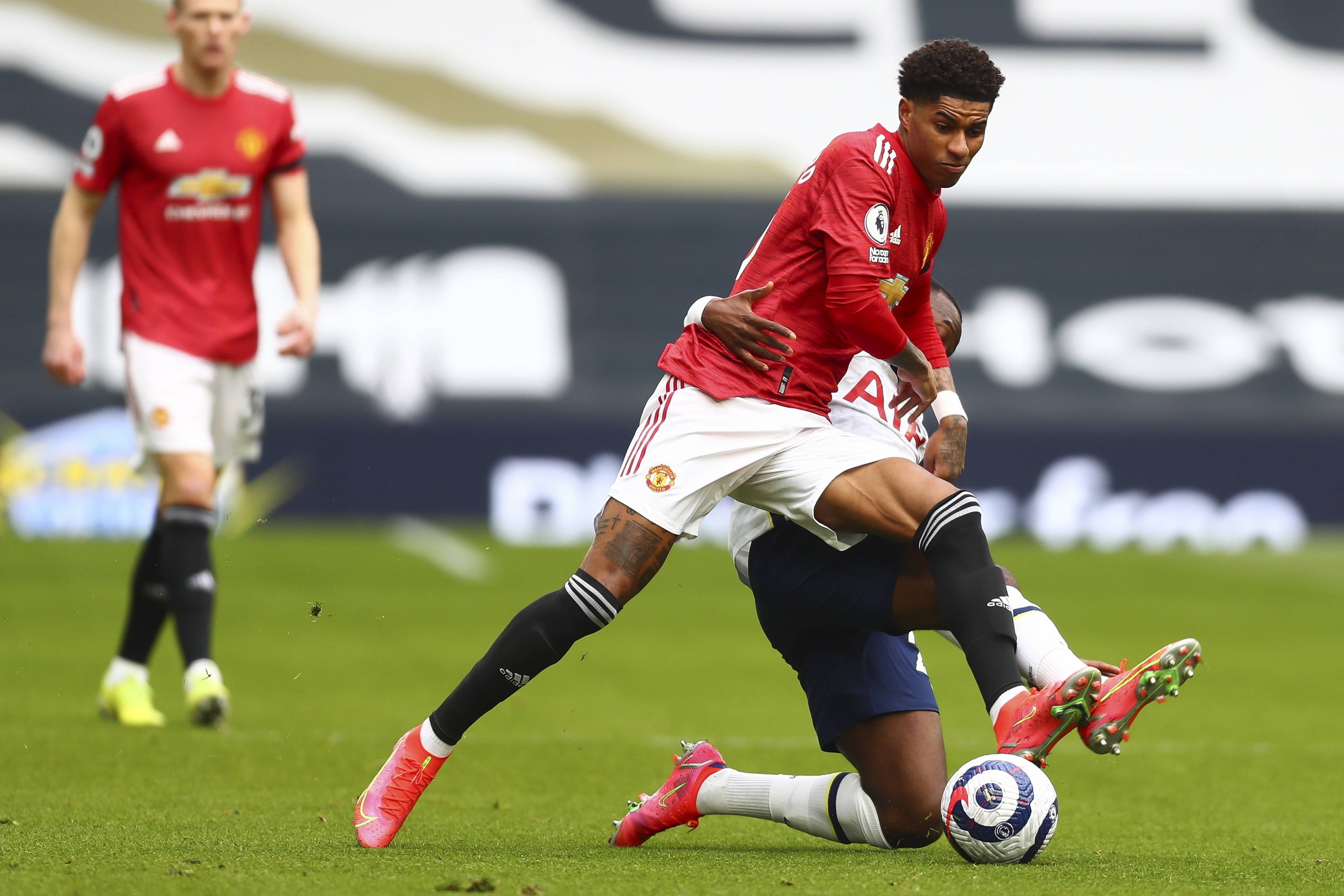 巨头体系里 巨头体系里